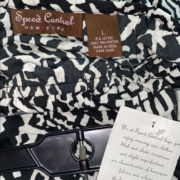 Aztec Design Dress - Picture 6 of 6